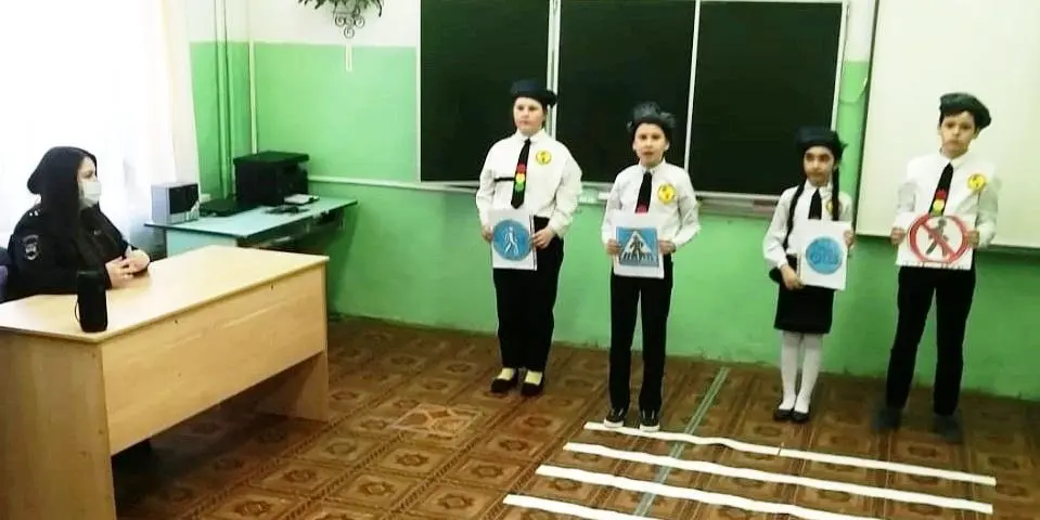 ГОРОДСКИЕ СОРЕВНОВАНИЯ ЮНЫХ ИНСПЕКТОРОВ ДВИЖЕНИЯ «БЕЗОПАСНОЕ КОЛЕСО – 2022»