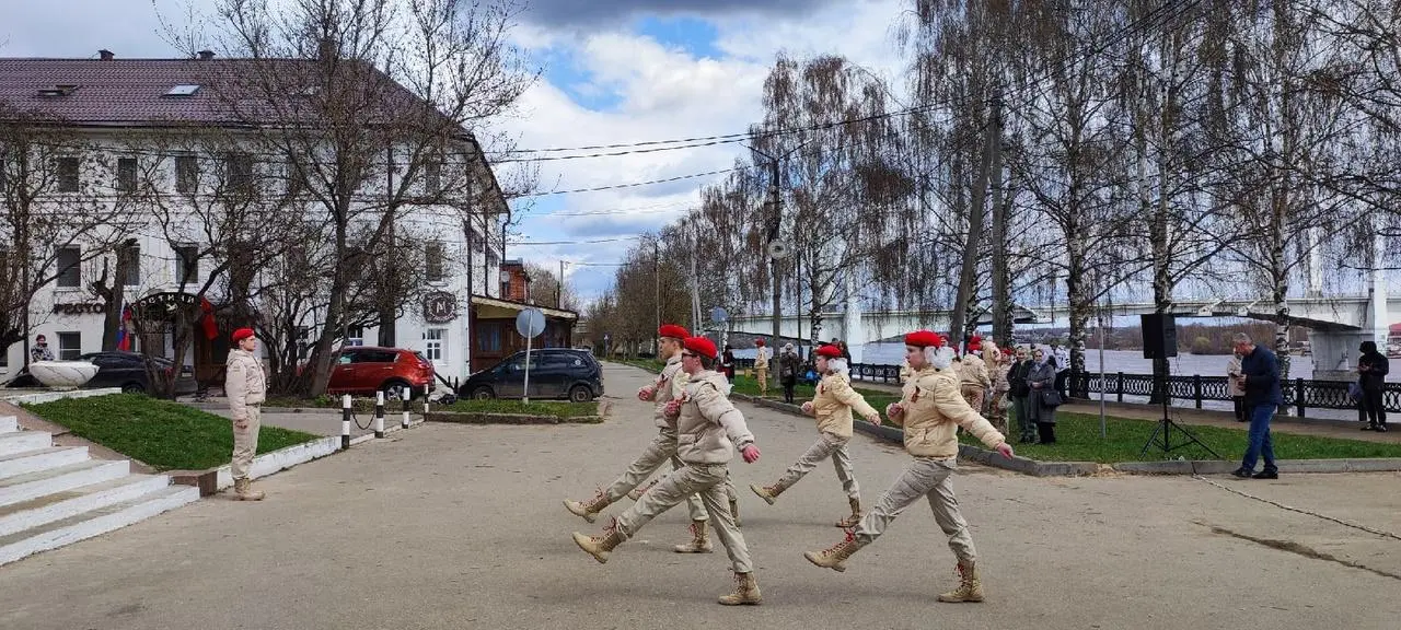 Городской смотр Почетных нарядов на Посту №1