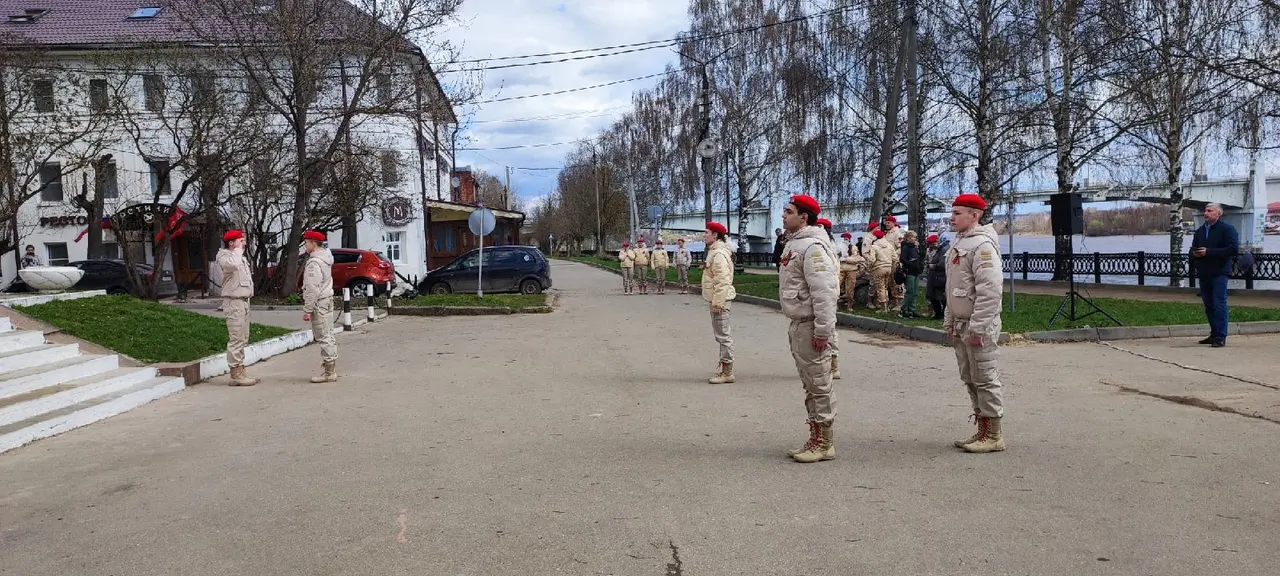 Городской смотр Почетных нарядов на Посту №1