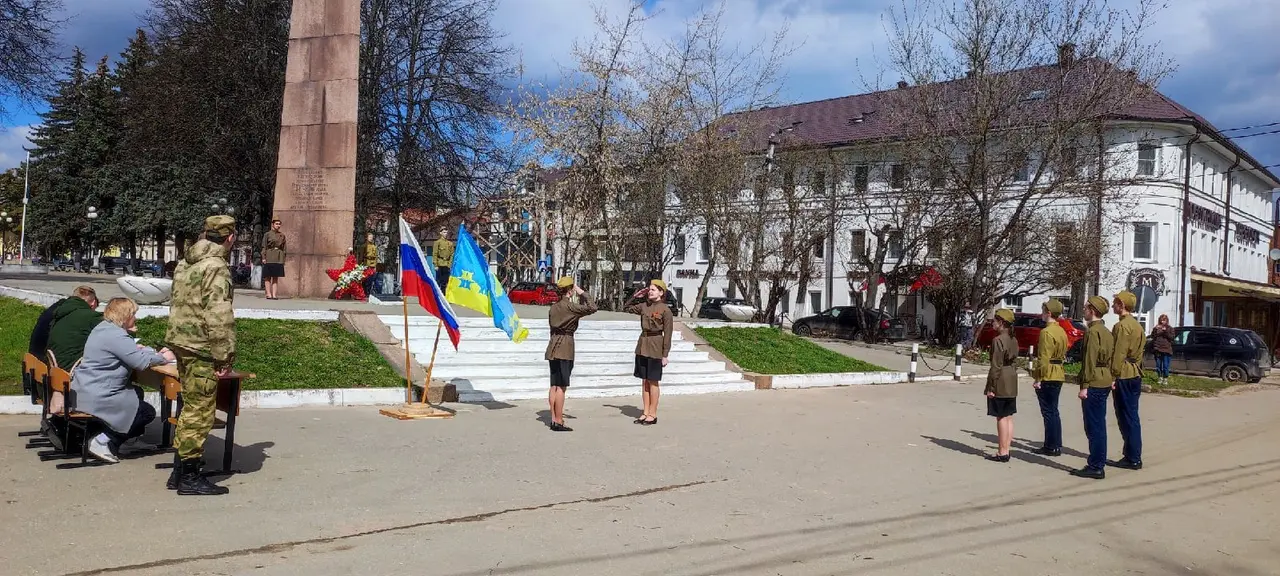 Городской смотр Почетных нарядов на Посту №1