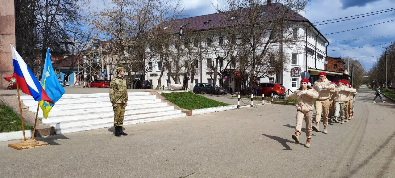Городской смотр Почетных нарядов на Посту №1