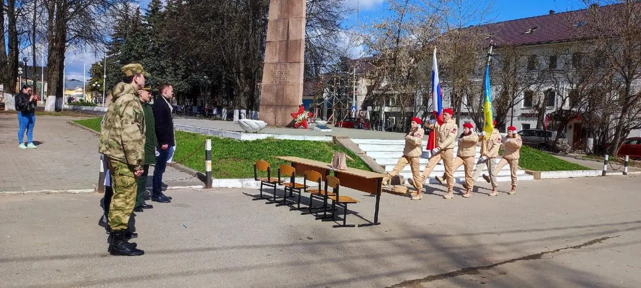 Городской смотр Почетных нарядов на Посту №1